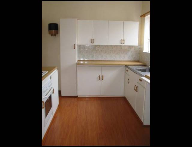 4 BEDROOM HOUSE RENTED IN CHARLO
